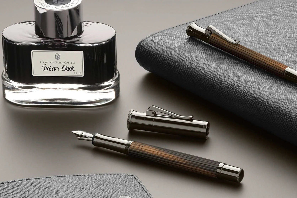 Graf von Faber-Castell Classic Fountain Pen – Macassar (Fine)